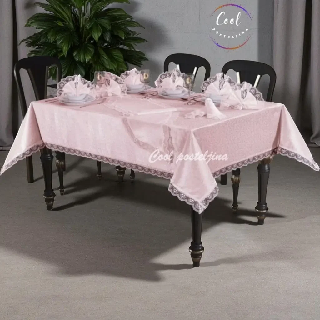 Stolnjaci sa čipkom-setovi sa salvetama i biserima